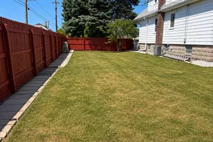 3623 E Morris Ave, Cudahy, WI 53110 - Photo 23
