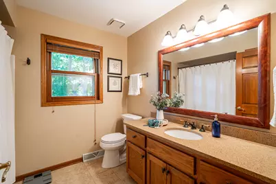 S24W27029  Apache Pass, Waukesha, WI 53188 - Photo 25