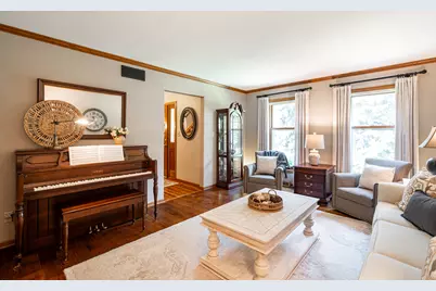 S24W27029  Apache Pass, Waukesha, WI 53188 - Photo 11