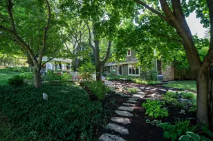 S24W27029 Apache Pass, Waukesha, WI 53188 - Photo 37