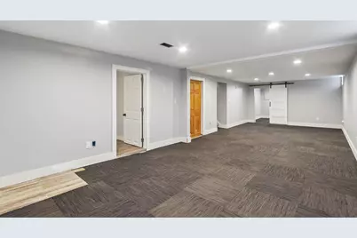 7245 W Cleveland Ave, West Allis, WI 53219 - Photo 21