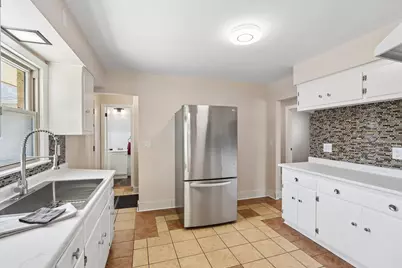 7245 W Cleveland Ave, West Allis, WI 53219 - Photo 3