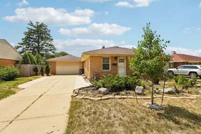 7245 W Cleveland Ave, West Allis, WI 53219 - Photo 27