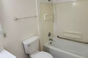8042 14th Ave, Kenosha, WI 53143 - Photo 9