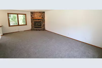 S70W19298  Wentland Dr, Muskego, WI 53150 - Photo 11