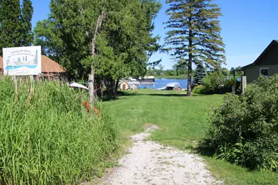 S70W19298  Wentland Dr, Muskego, WI 53150 - Photo 5