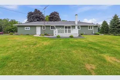 N10470  Meadow Ln, Leroy, WI 53048 - Photo 5