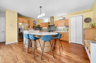 1727 N 49th St, Milwaukee, WI 53208 - Photo 5