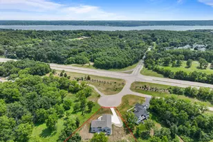 N2521 Preserve Ct, Geneva, WI 53147 - Photo 3