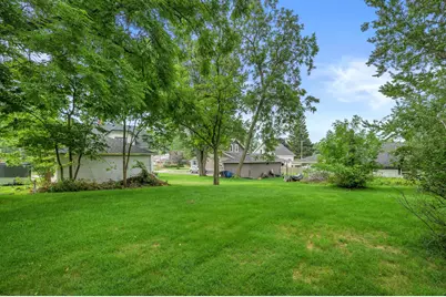 347  Prospect Ave, Pewaukee, WI 53072 - Photo 35