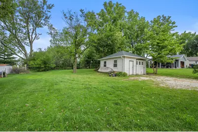 347  Prospect Ave, Pewaukee, WI 53072 - Photo 33