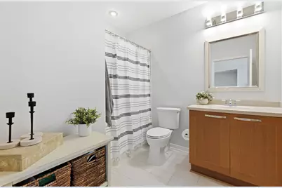 1522 N Prospect Ave #1304, Milwaukee, WI 53202 - Photo 19