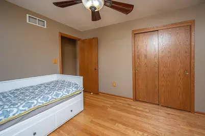 8319 S Woodridge Dr, Oak Creek, WI 53154 - Photo 31