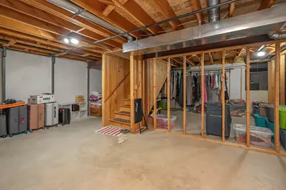 8319 S Woodridge Dr, Oak Creek, WI 53154 - Photo 37