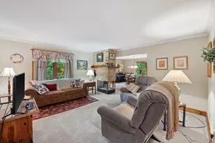 S86W30445 Stonegate Dr, Mukwonago, WI 53149 - Photo 17