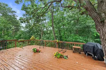 S86W30445  Stonegate Dr, Mukwonago, WI 53149 - Photo 41