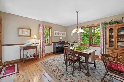 S86W30445  Stonegate Dr, Mukwonago, WI 53149 - Photo 13