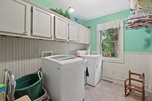 S86W30445 Stonegate Dr, Mukwonago, WI 53149 - Photo 11