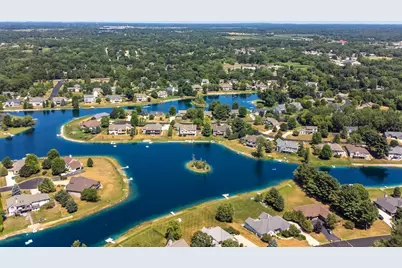 387  Still Water Ct, Dousman, WI 53118 - Photo 53