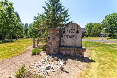 387  Still Water Ct, Dousman, WI 53118 - Photo 45