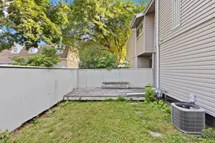 207 East Bluff, Madison, WI 53704 - Photo 3