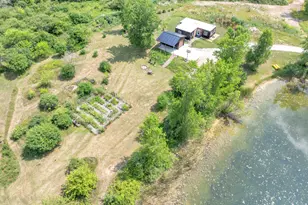909 Page Ct, Sheboygan, WI 53081 - Photo 5