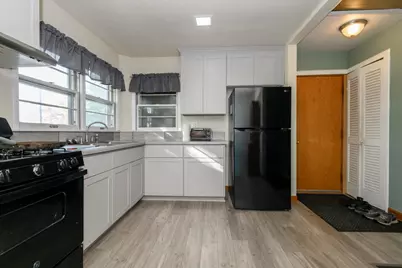S71W23350  National Ave, Vernon, WI 53103 - Photo 23