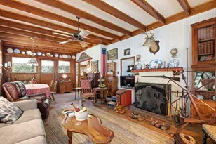 2564 N Huebner Rd, Summit, WI 53066 - Photo 5