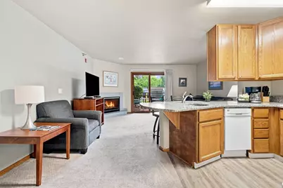 111  Center St #235, Lake Geneva, WI 53147 - Photo 7