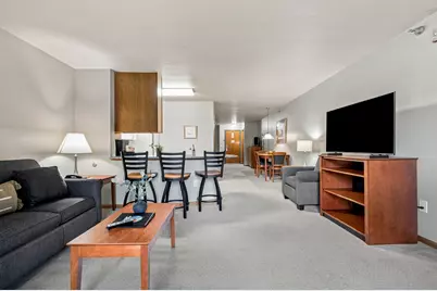 111  Center St #235, Lake Geneva, WI 53147 - Photo 3