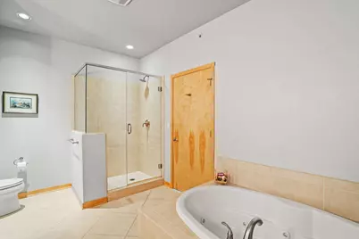 311 E Erie St #425, Milwaukee, WI 53202 - Photo 33