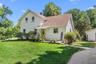 4942 S 18th Ave, West Bend, WI 53095 - Photo 5