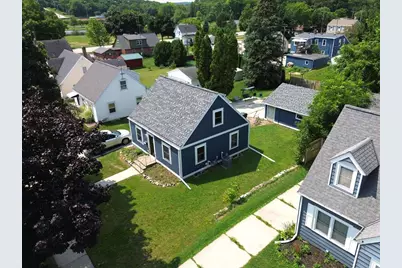 1136 N 8th Ave, West Bend, WI 53090 - Photo 19