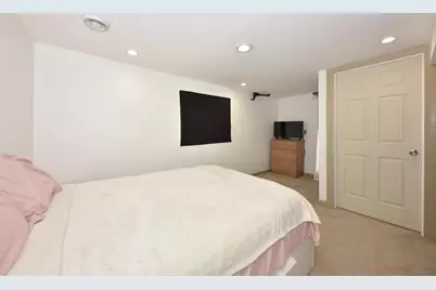 3434 N 1st St, Milwaukee, WI 53212 - Photo 11