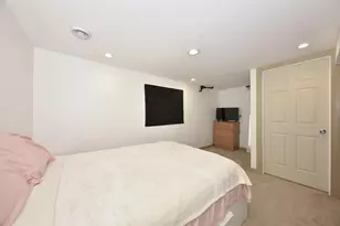 3434 N 1st St, Milwaukee, WI 53212 - Photo 11