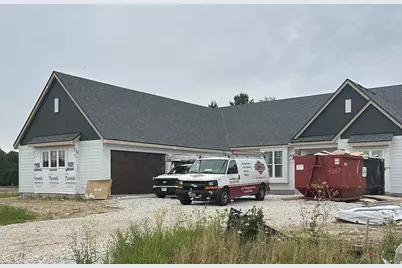 N62W35607  Doolan Dr, Lac La Belle, WI 53066 - Photo 1