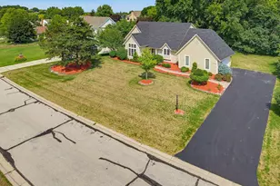 19835 Avondale Dr, Brookfield, WI 53045 - Photo 51