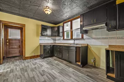 2816  Wright Ave, Racine, WI 53405 - Photo 11