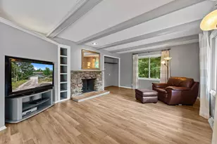 W3490 Oakwood Dr, Geneva, WI 53147 - Photo 13