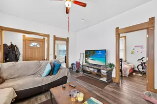 2330 N Palmer St, Milwaukee, WI 53212 - Photo 5