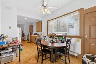 2330 N Palmer St, Milwaukee, WI 53212 - Photo 15