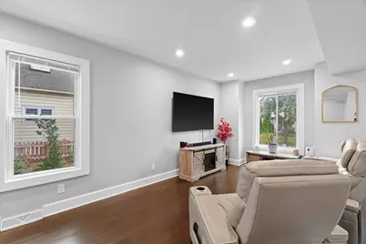 3157 N Bremen St, Milwaukee, WI 53212 - Photo 11
