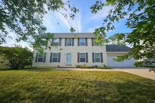 588 E Randy Rd, Oak Creek, WI 53154 - Photo 1