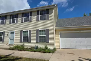588 E Randy Rd, Oak Creek, WI 53154 - Photo 33