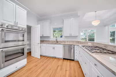 1530  Prestwick Pl #20-49, Geneva, WI 53147 - Photo 11