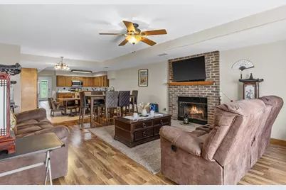 26941  103rd Pl, Salem Lakes, WI 53179 - Photo 9
