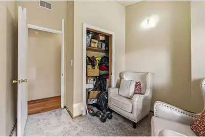 3100 N 82nd St, Milwaukee, WI 53222 - Photo 15