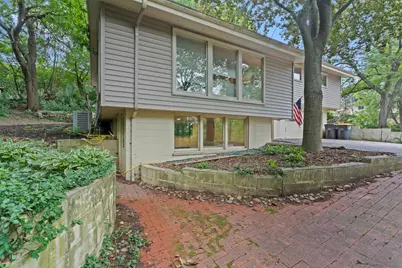 609  Downing Dr, Waukesha, WI 53186 - Photo 27