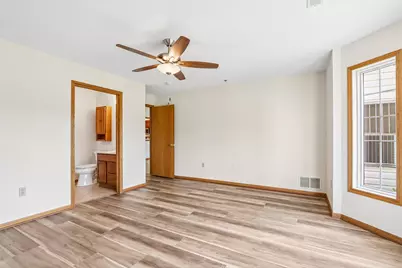 4575 S 124th St, New Berlin, WI 53151 - Photo 15
