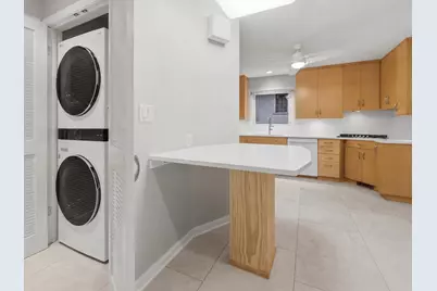 4536 N Larkin St #4538, Shorewood, WI 53211 - Photo 11